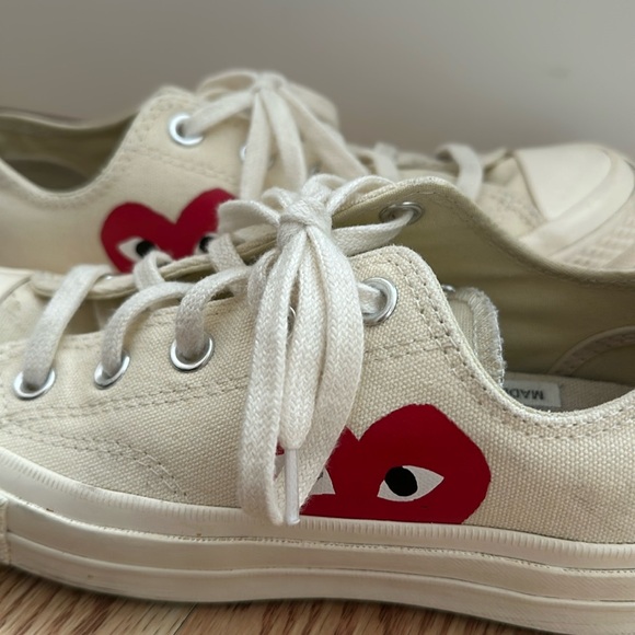 Limited Edition CDG Low Converse - Picture 2 of 6